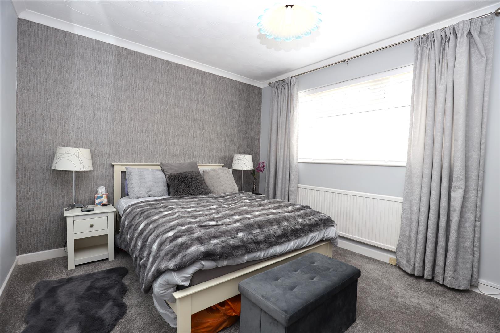 Elms Park, Miskin, Pontyclun